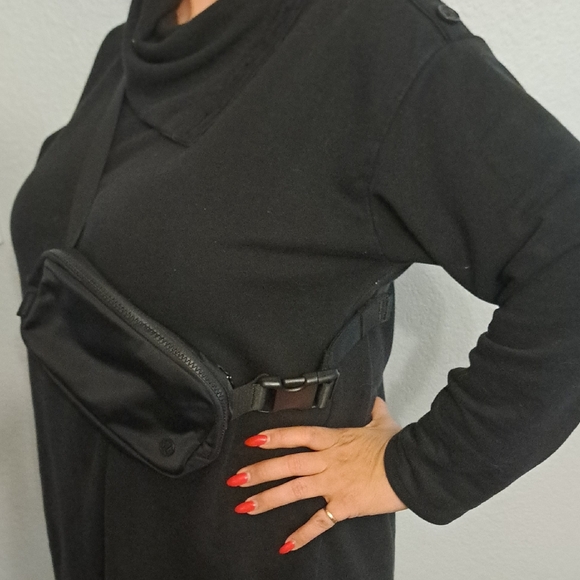 lululemon athletica Handbags - Lululemon Athletica Black Bag